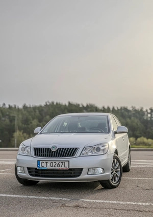 Skoda Octavia cena 22500 przebieg: 281155, rok produkcji 2010 z Gdynia małe 254